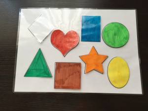 Activité sur les formes et les couleurs