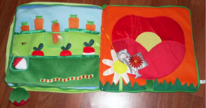 Sophie la girafe grand livre