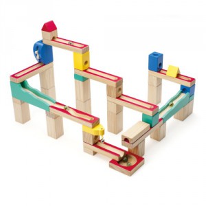 Cadeau pour une fille de 3 ans circuit billes