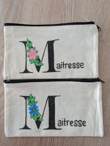 cadeau fin année maitresse trousse