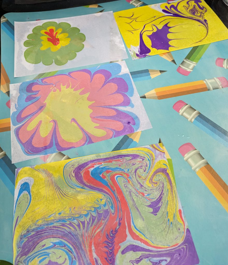 peinture marbling art cadeau enfant